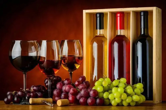 酒说丨能酿酒的水果那么多，为什么只有葡萄酒世界闻名？(图1)