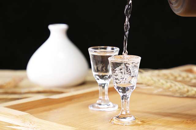 传统酒文化——酱香白酒与人文情怀