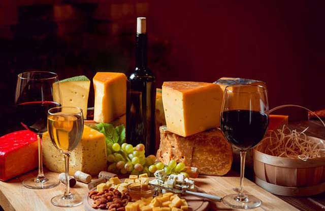 酒说丨浅谈适合和葡萄酒相搭配的六种奶酪(图3)