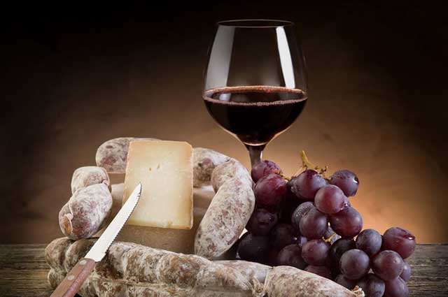 葡萄酒文化丨餐饮文化的精髓——葡萄酒(图3)
