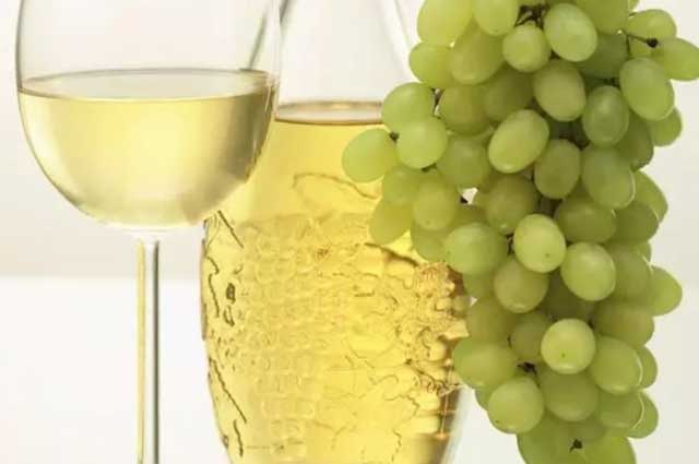 酒说丨白葡萄酒和桃红葡萄酒合计消费占全球消费量过半(图1)